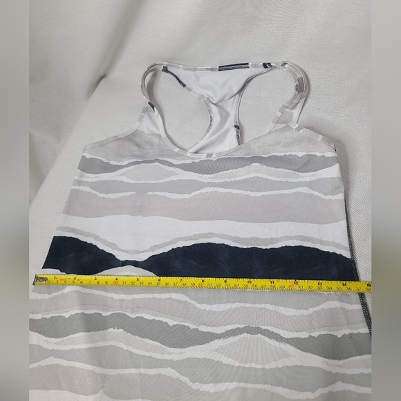 Lululemon Cool RacerbackBleacher Stripe White Black Size 8 - Picture 6 of 6